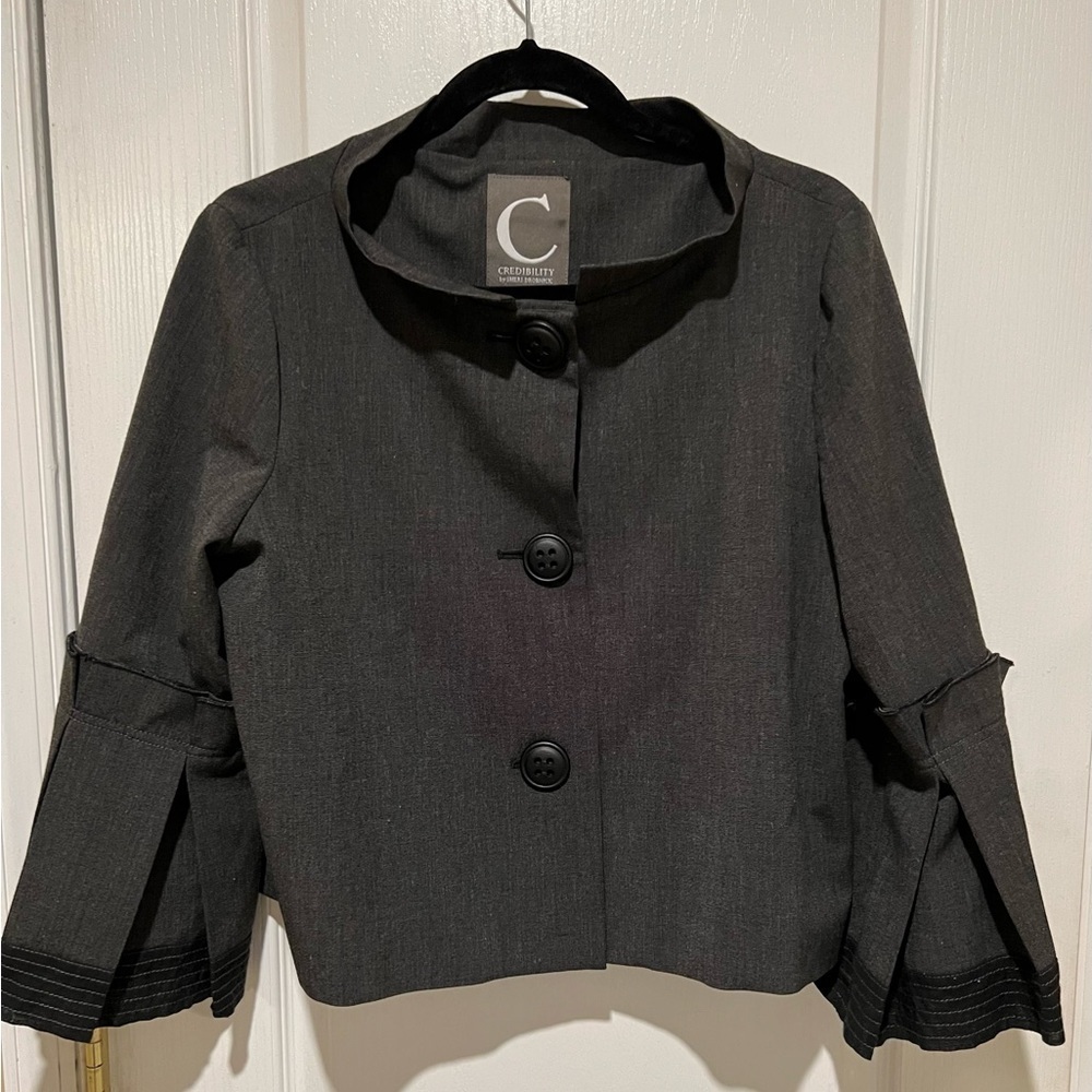 Credibility by Sheri Drobbick coat size 12.